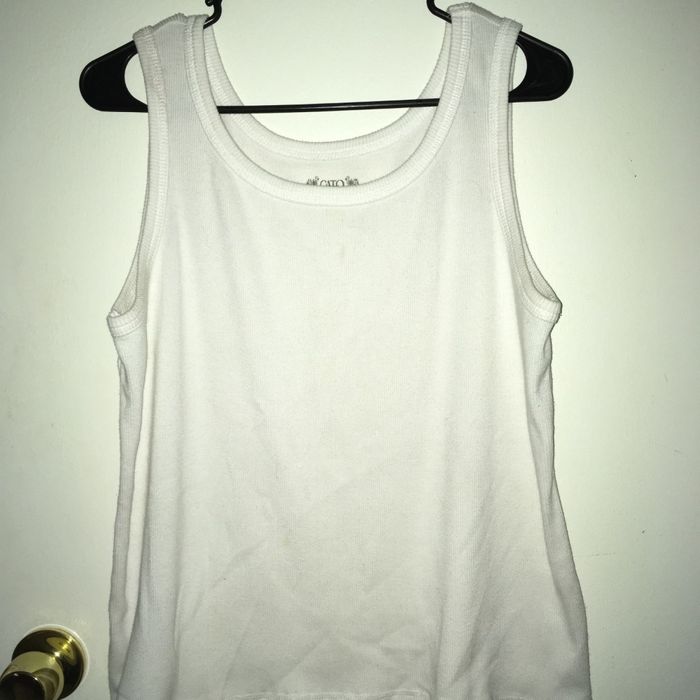 White muscle tee shirt